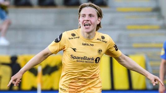 电竞品牌年度合作签约仪式举行