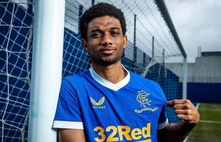 唉！裁掉10分外援，签7分水货，净做傻事，41岁少帅连败欲哭无泪